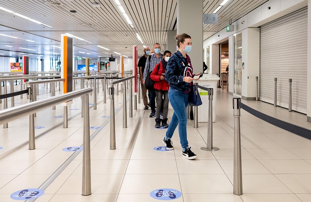 پیشگیری از کرونا در فرودگاه