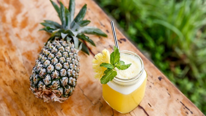 پنج فایده احتمالی آب آناناس برای سلامتی